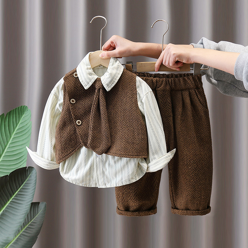 蕾托格尔2025新款男童春装套装