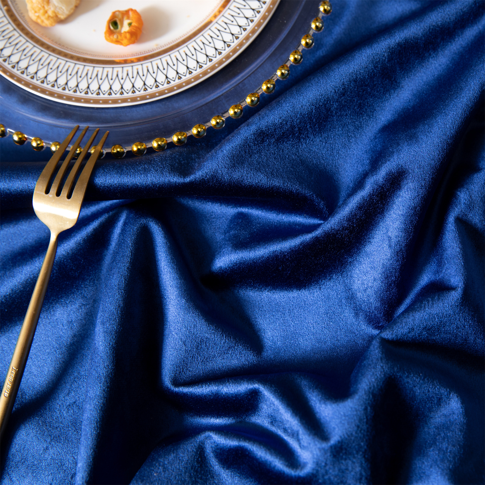 克莱因高级感桌布马尔代夫丝绒