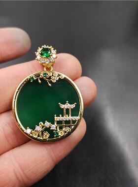 925银镶嵌绿玉髓山水牌子民族风宫廷风绿色玛瑙圆形平安牌 挂坠