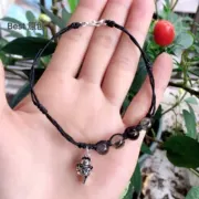 Nguyên bản tự nhiên Lucky Transit Đen Crystal Crystal Anklet Wax Rope Dệt Bạc Lucky Cat Mặt dây chuyền Nữ - Vòng chân