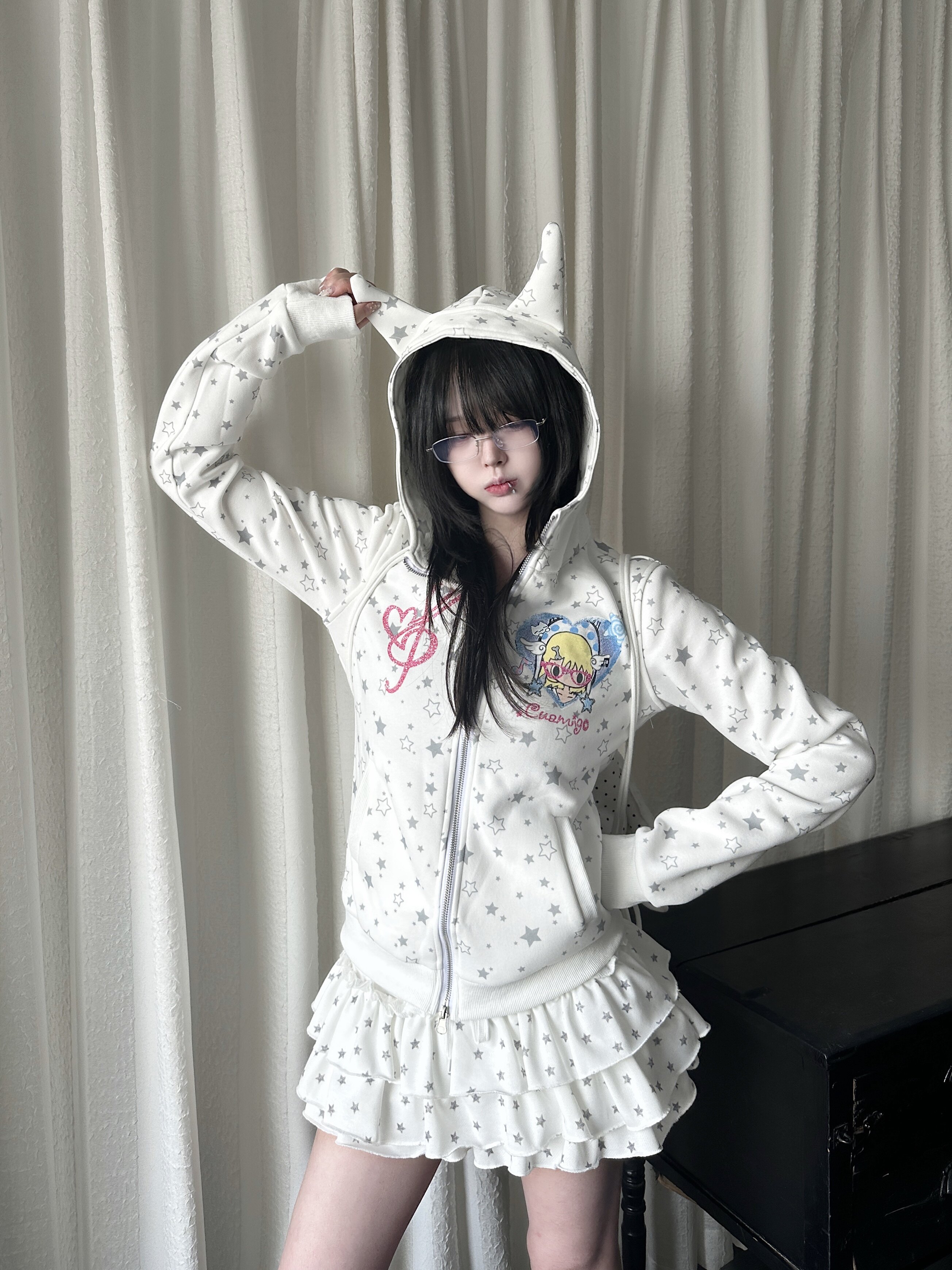 咖喱人春季复古甜酷亚萌小耳朵星星卫衣外套短连帽少女上衣y2k图片