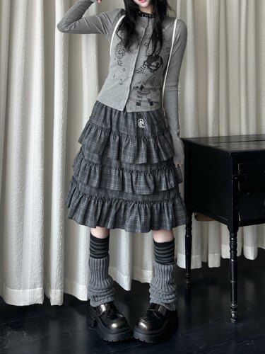 咖喱人春季新款日系复古格子层次感荷叶边蛋糕裙女亚萌Y2K半身裙