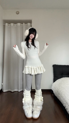 咖喱人美式复古波点裙摆叠穿长袖t恤女2025秋冬新款百搭休闲上衣