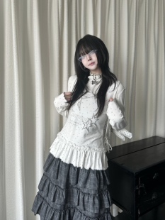 咖喱人星星满印花边裙摆连帽长袖T恤女春季轻亚萌修身打底衫上衣