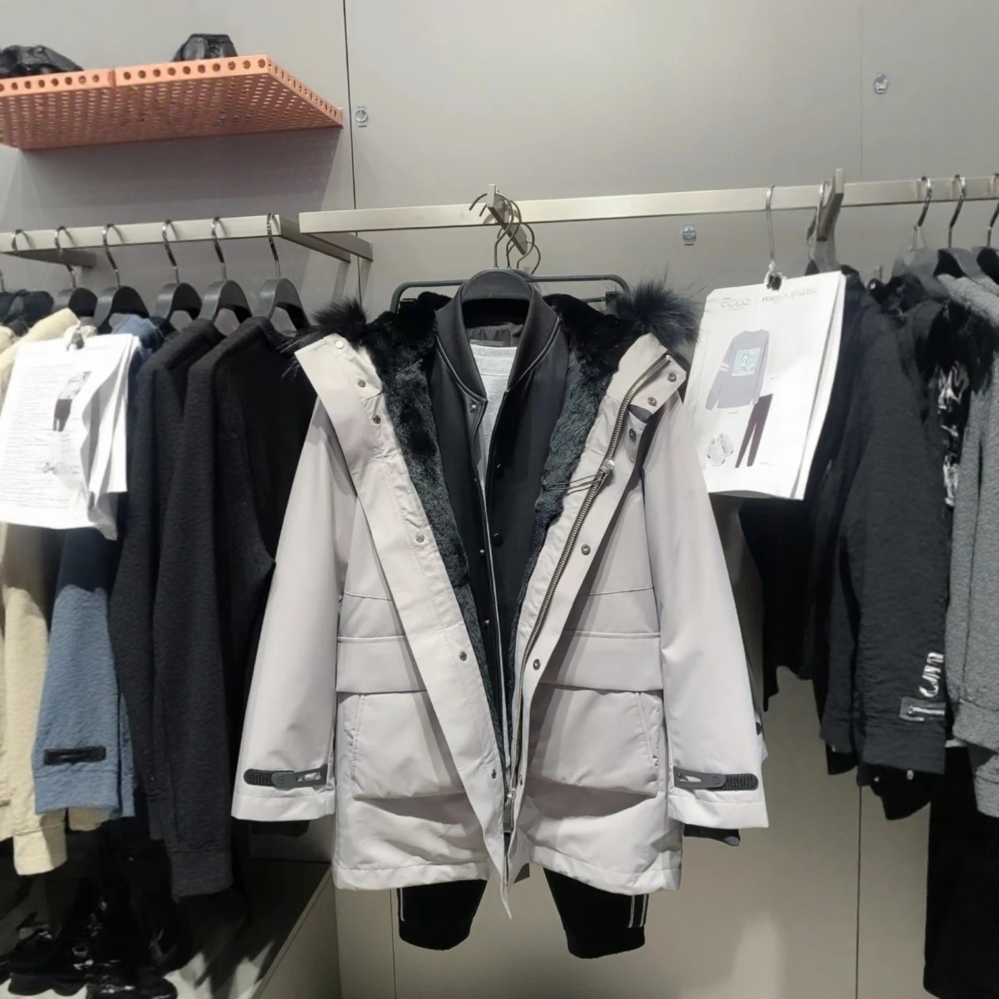 [商场同款]鸟家剪标男装派克服冬季加厚可拆卸皮草两件套装C4603