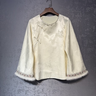 新中式盘扣斜襟刺绣提花上衣2025秋冬新款国风袖口水貂毛加绒小衫