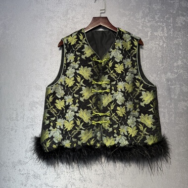 新中式改良款可拆卸驼鸟毛绿色提花马甲女2025秋冬小个子无袖外套