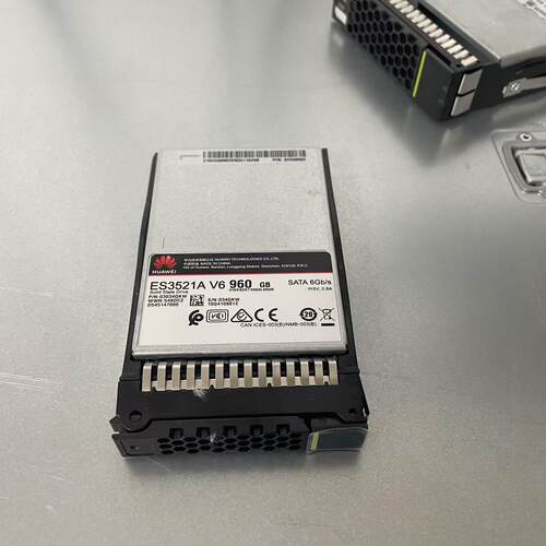 华为自研ES3521AV6960GSATA
