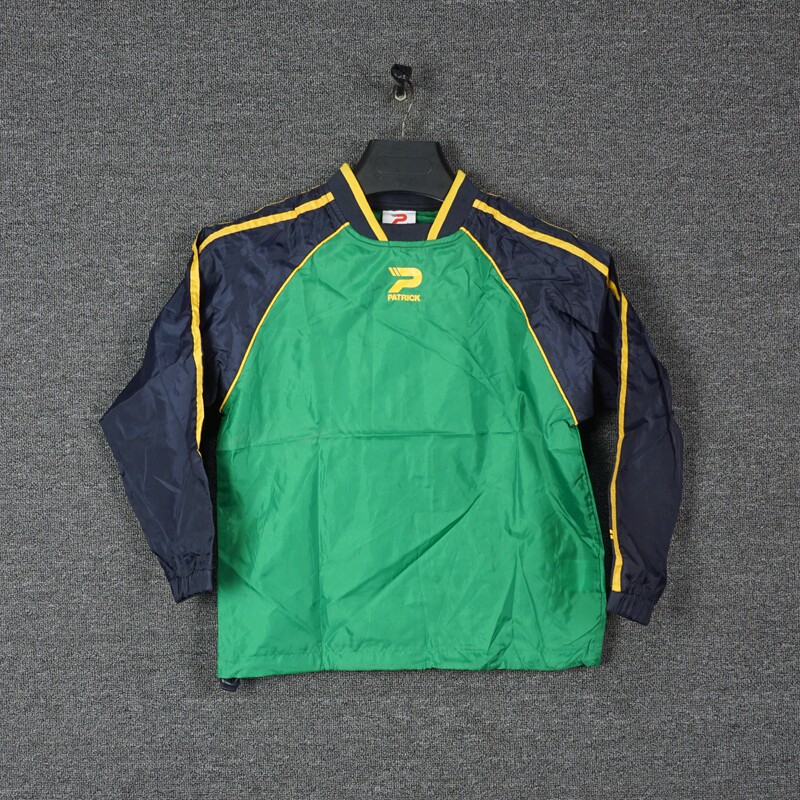 비뚤어진 모자와 마이크로 에그 남자 남아 축구 바람막이 스포츠 바람막이 특대 사이즈