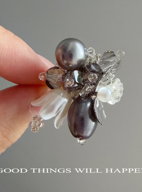高级感灰雾珍珠铃兰花戒指水晶元素轻奢重工质感开口可调节指环