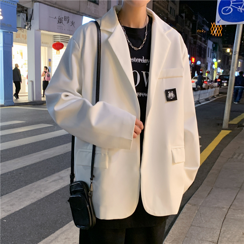 轻熟风白色痞帅小西服