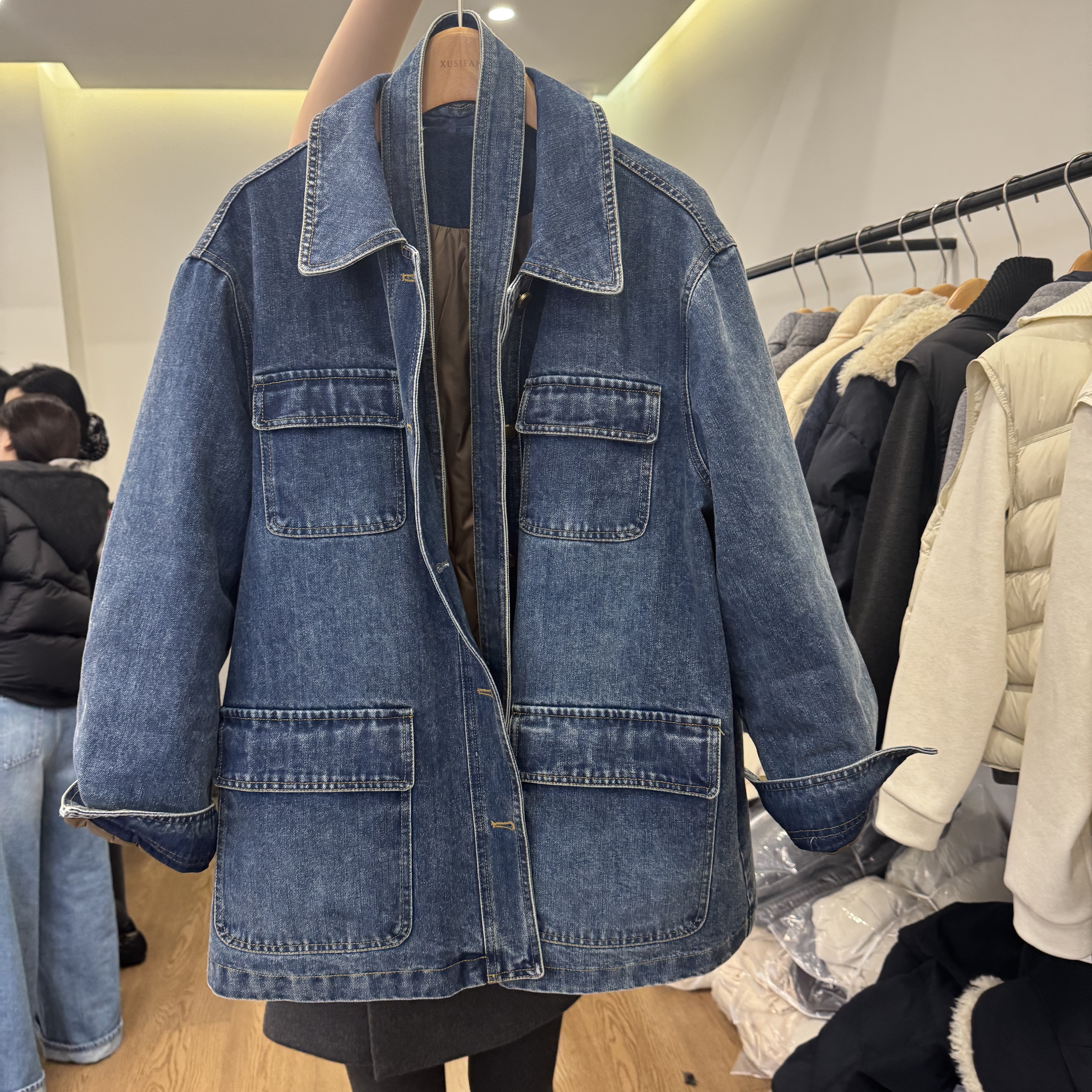 韩系蓝色牛仔羽绒服女2025冬中长翻领多口袋保暖外套加厚55SY3071