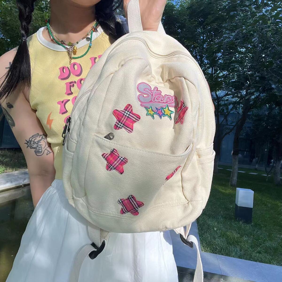 黑樱酱 原创复古可爱粉色星星帆布小众休闲少女双肩包百搭小书包