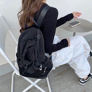 双肩包女大学生简约黑色书包ins防水轻便尼龙小众韩版揹包学院风