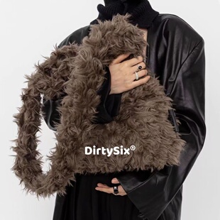 2024秋冬毛绒包弥赛亚少女毛毛单肩斜挎包流浪风大容量复古托特包