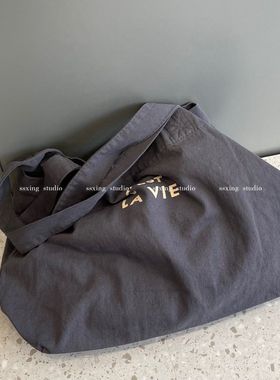 出口日韩ins小众简约字母单肩帆布包大容量百搭单肩包托特包女包