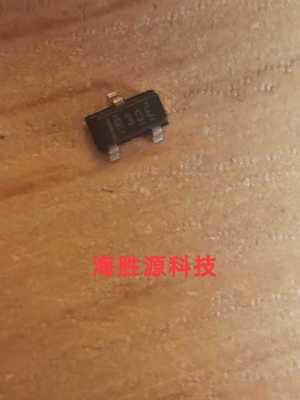 REF3040AIDBZR SOT23 REF3040 丝印R30E 电压芯片 全新现货