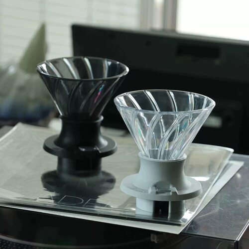 HARIO新款V60凹槽聪明杯浸泡式滤杯陶瓷树脂tritan简约易操作家用