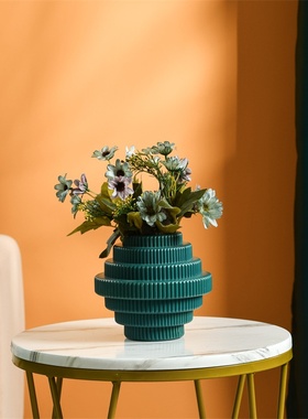 北欧风塑料花瓶 客厅摆件干湿花插花餐桌现代轻奢风家居花盆容器