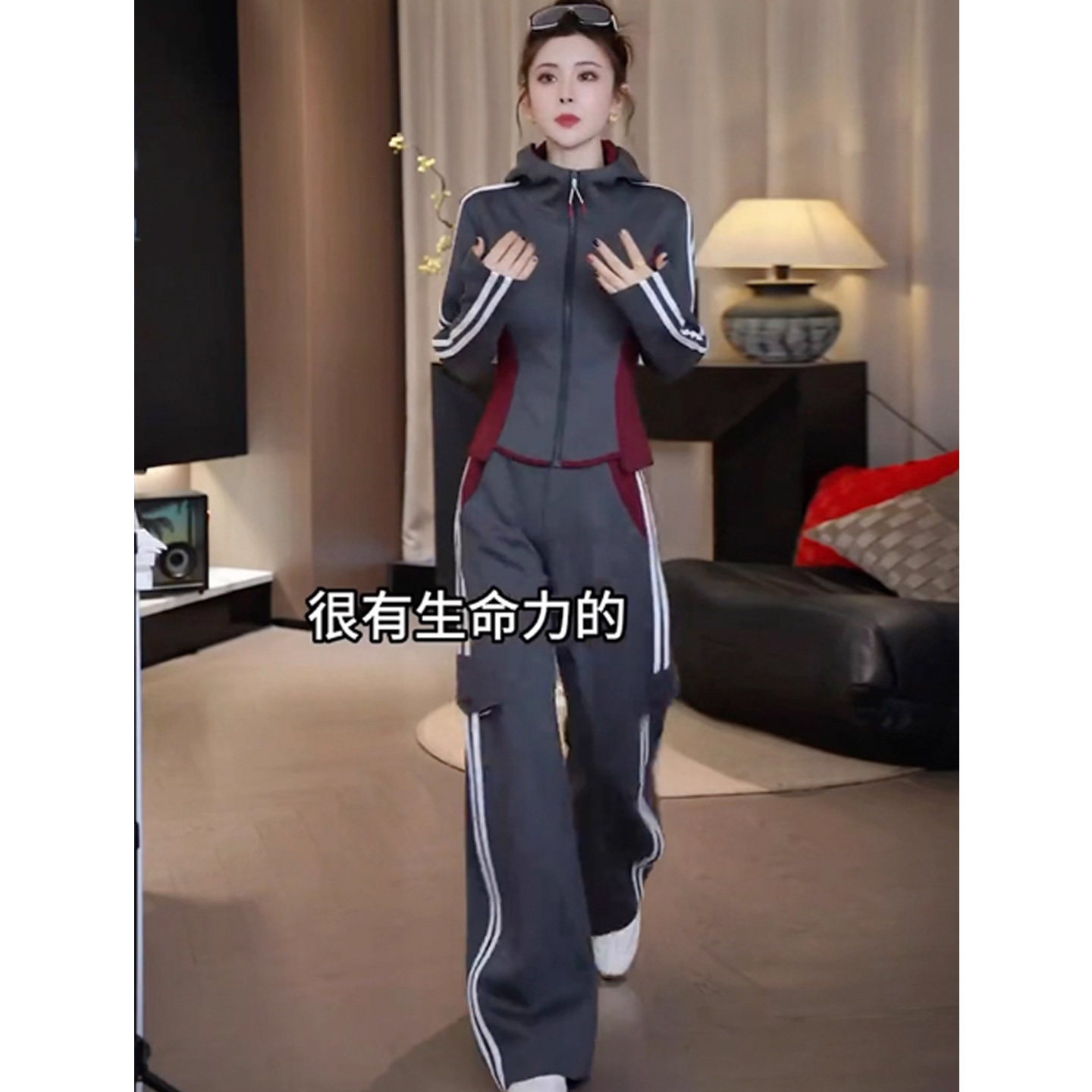 JOYIASS港风复古休闲运动套装女2025秋新款灰色连帽开衫外套阔腿