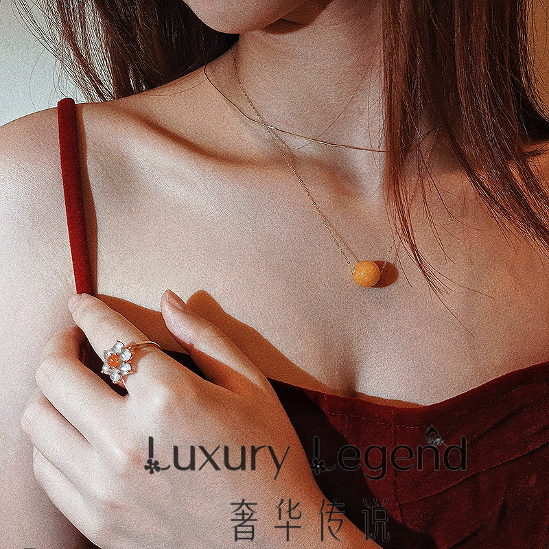 Luxurious Legend Jewellery Chaoyang Yue series 18K Ladies Necklace clavicle adjust Beeswax Light extravagancein the Accessories/Fashion Jewelry, Necklace  category - from Buy2taobao.com to provide professional Taobao agent buy service