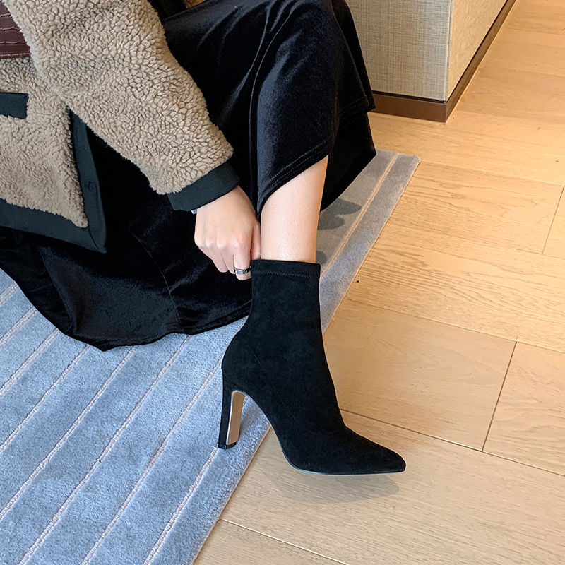 高跟鞋女秋冬2021年新款百搭中筒靴絨面尖頭彈力網紅瘦瘦短靴粗跟在類目 女鞋, 靴子中 - 來自Buy2taobao.com提供專業的淘寶代購服務