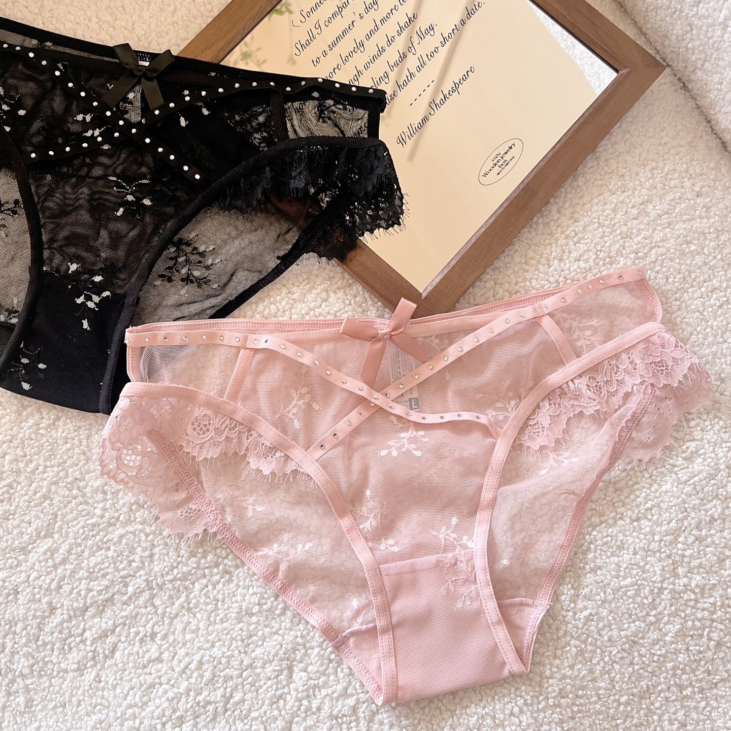 魅惑加谬～法式细带烫钻交叉绑带纯欲性感内裤透视网纱包臀新款女,女士内衣/男士内衣/家居服,女三角裤,淘宝优惠券,粉丝福利购,淘宝优惠卷