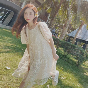 法式初恋白色刺绣蕾丝连衣裙女夏2025年新款仙气超仙森系宽松裙子图片