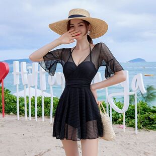 保守 大码 2025泳衣女仙女范连体温泉游泳衣蕾丝遮肚显瘦裙式 泳装