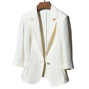 艾薇诺伊中袖小西装女外套2024春夏短款修身白色显瘦职业西服上衣