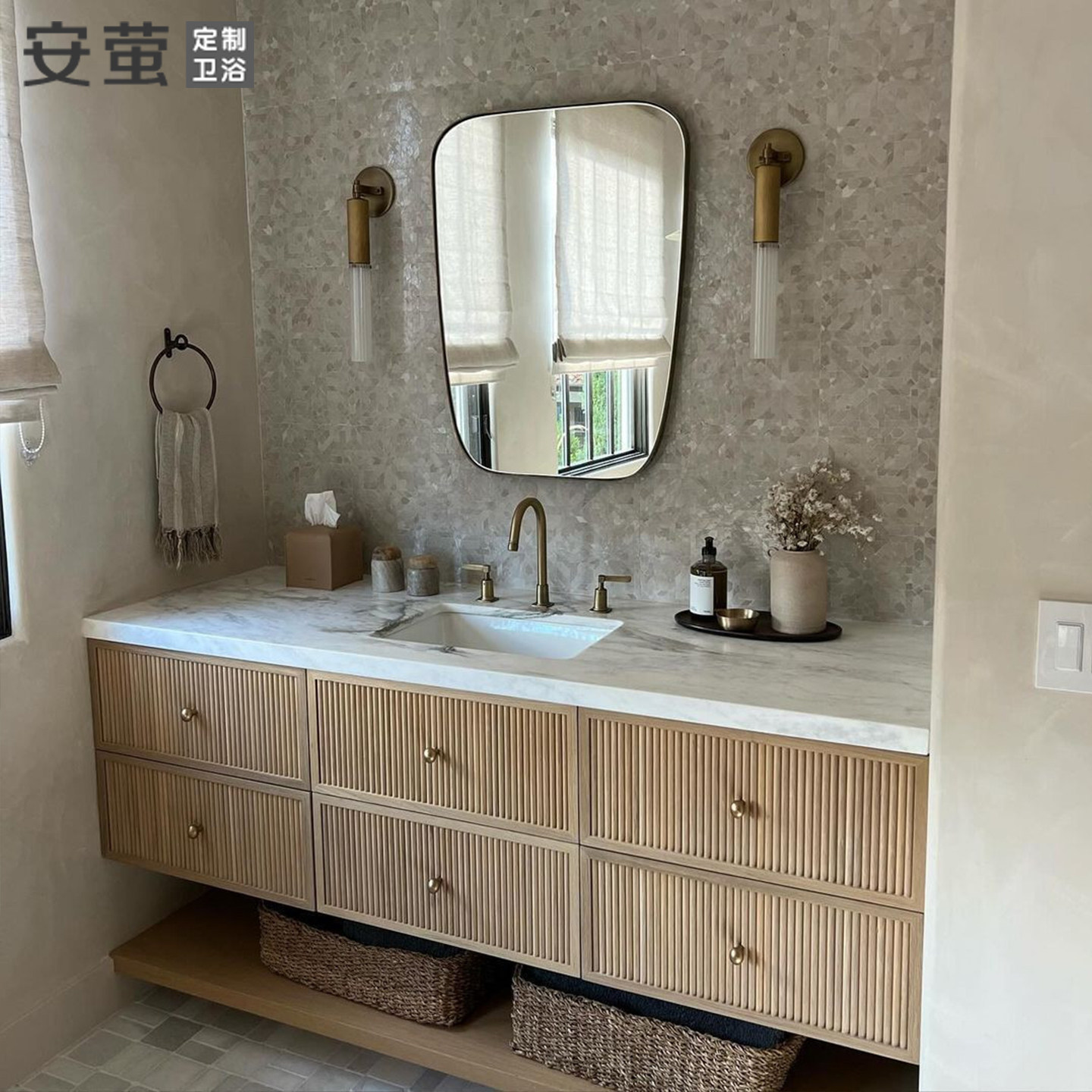 【高端定制】安萤实木浴室柜专家图片