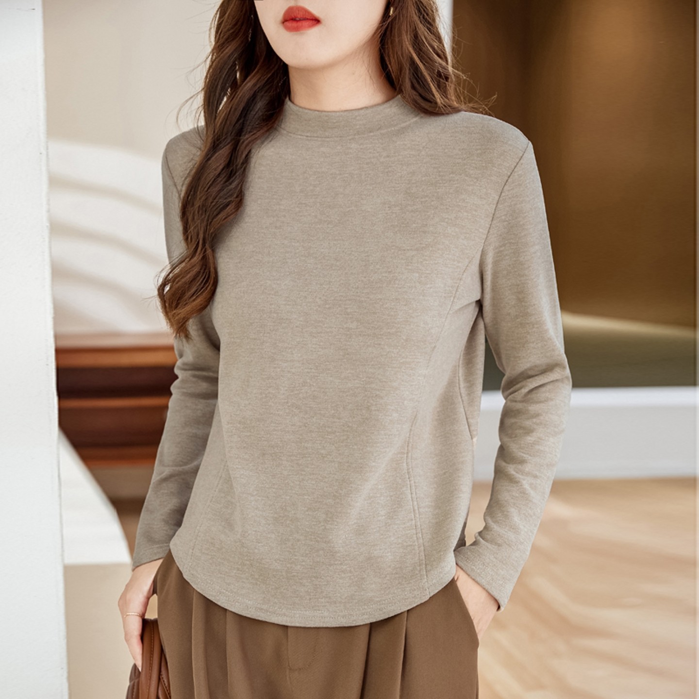 加厚德绒半高领打底衫女内搭秋冬新款宽松长袖t恤可外穿洋气上衣