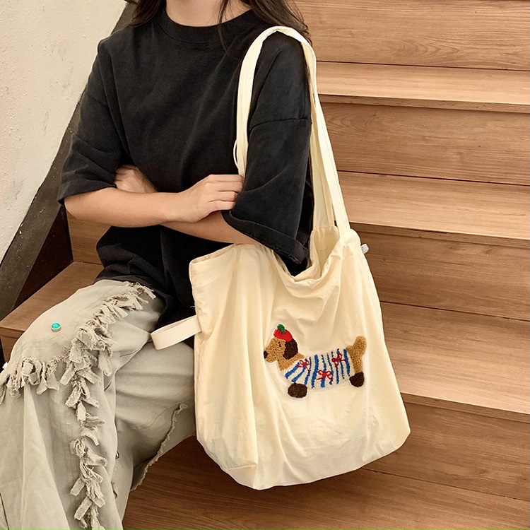原创刺绣小狗布包包女大容量托特包卡通可爱学生帆布袋休闲单肩包
