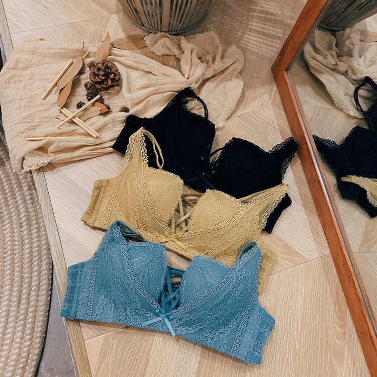 性感U型胸口蕾丝美胸交叉美背文胸套装