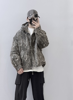 25秋冬新款设计感灰色泼墨连帽羽绒服男潮流宽松休闲百搭保暖外套