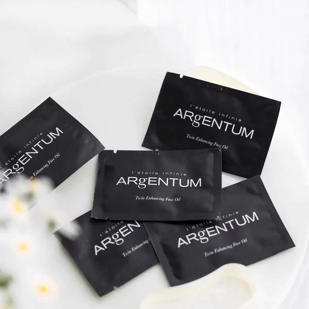 银霜5ml袋装欧臻廷贵妇全能霜