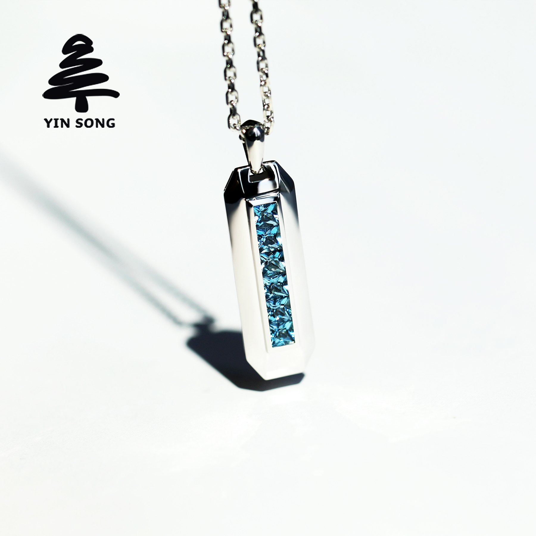 排镶天然海蓝宝男士项链 银松925银Pt950铂金男款彩宝吊坠