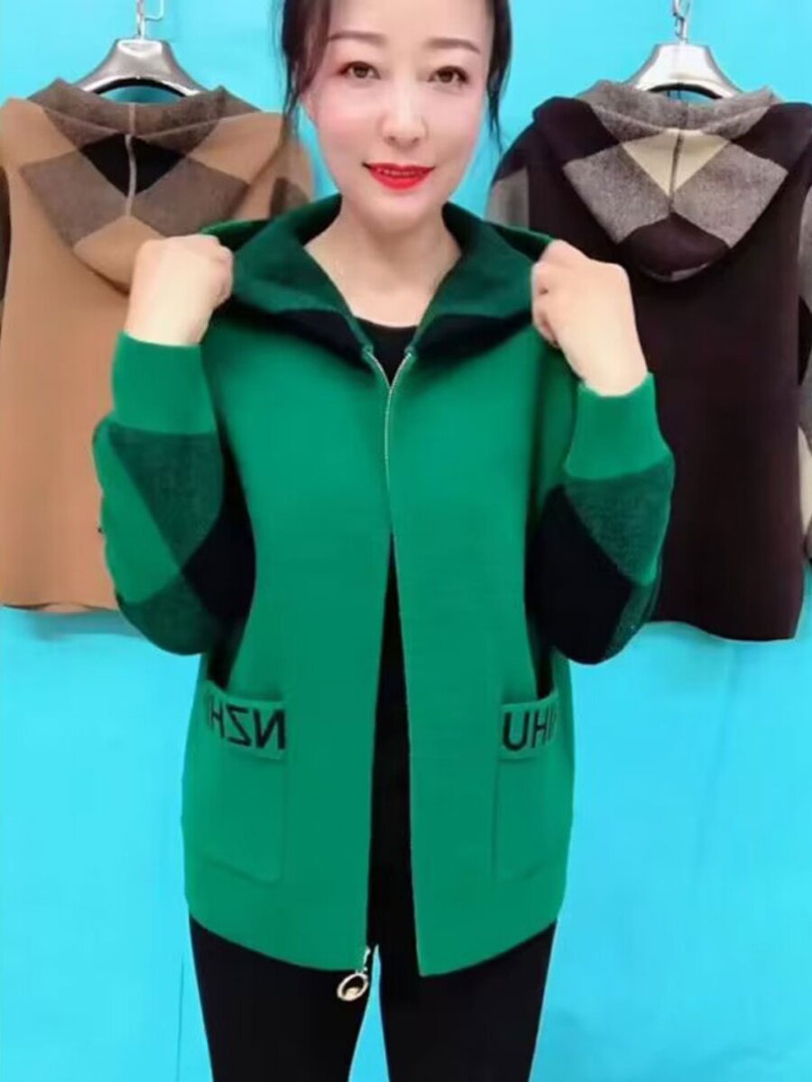 洋气妈妈装短款宽松连帽毛呢外套女秋冬中年新款双面呢格子开衫女