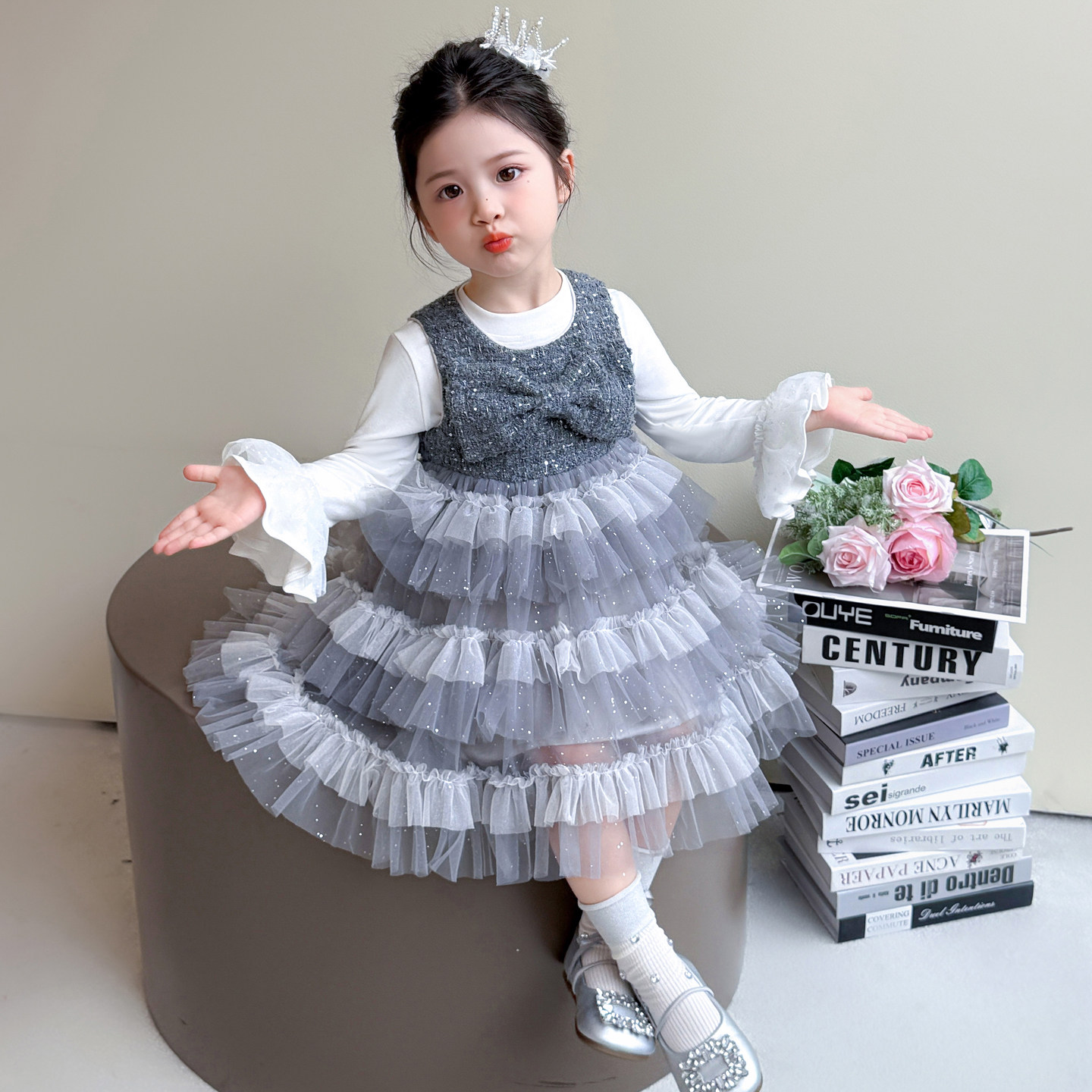 女童连衣裙春装儿童公主裙小香风背心裙子女孩春秋季蛋糕纱裙套装