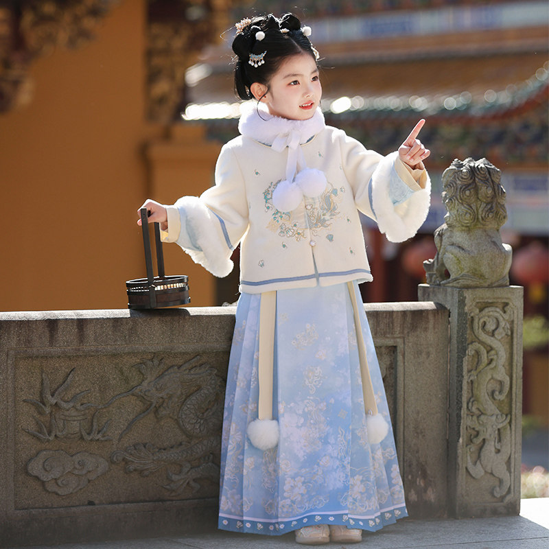 汉服女童秋冬2025新款儿童国风冬装古风套装拜年服女孩冬季新年装
