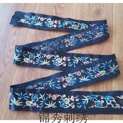 清汉服/花边/梅竹叶刺绣