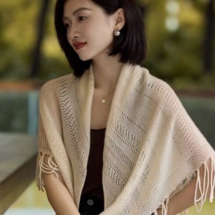 新品时尚镂空100山羊绒纯色针织围巾女空调房外搭披肩流苏三角巾