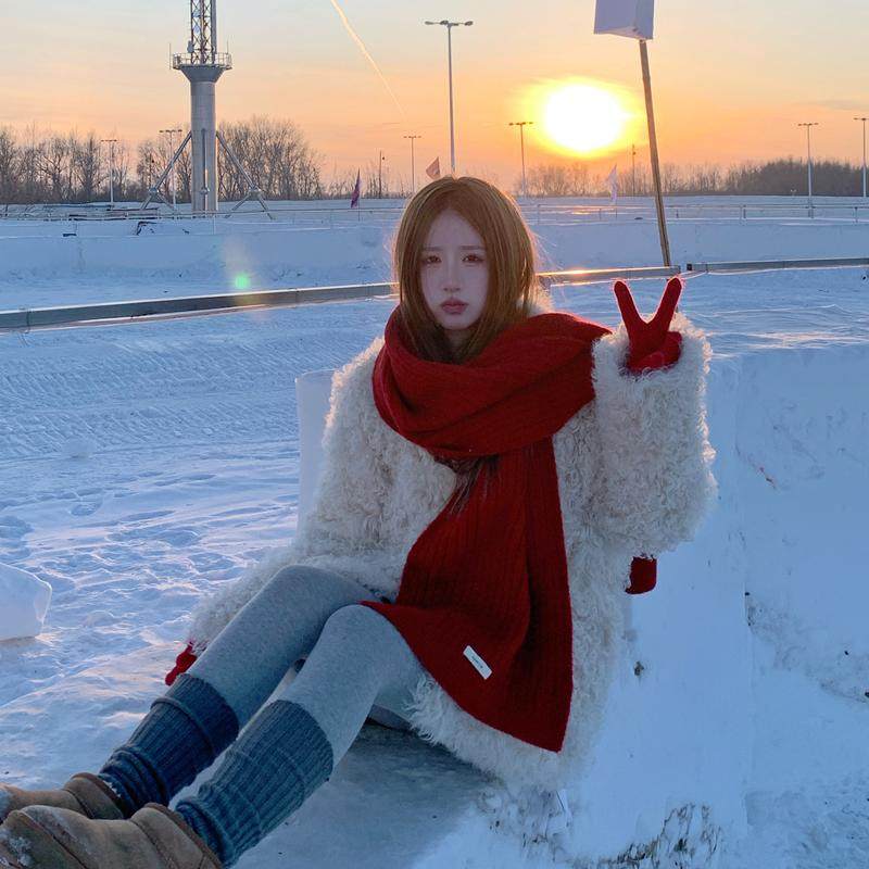 新款安可拉红围巾女冬季高级感羊毛混纺针织围脖保暖氛围感披肩潮,服饰配件/皮带/帽子/围巾,围巾/丝巾/披肩,淘宝优惠券,粉丝福利购,淘宝优惠卷