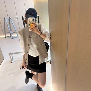 宽松无袖外套2026秋立领单排扣老钱风亚麻编织马甲女叠穿马夹背心