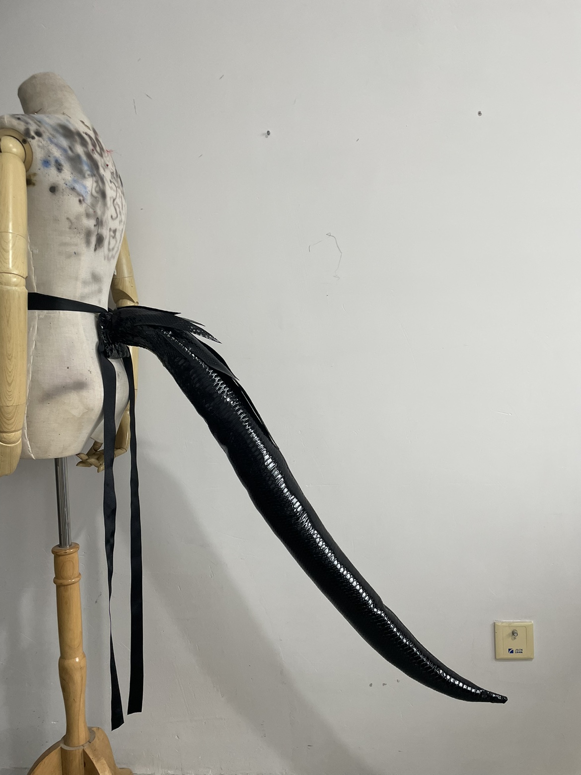 最终幻想14龙娘尾巴cos道具定做龙娘耳朵尾巴