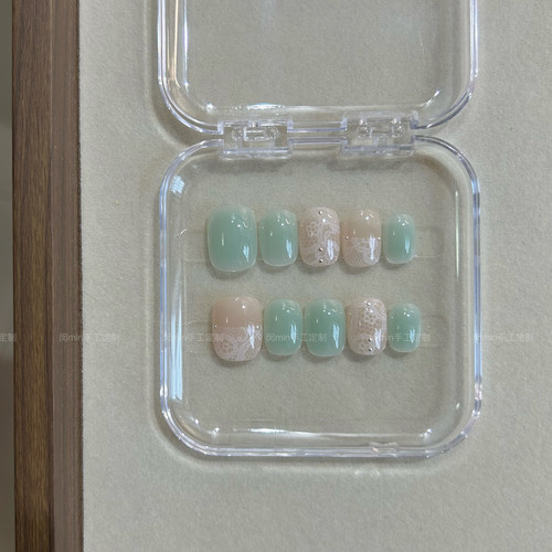 Mmnail薄荷绿蕾丝建构穿戴甲冰透清冷玉石纯手工定制美甲简约显白