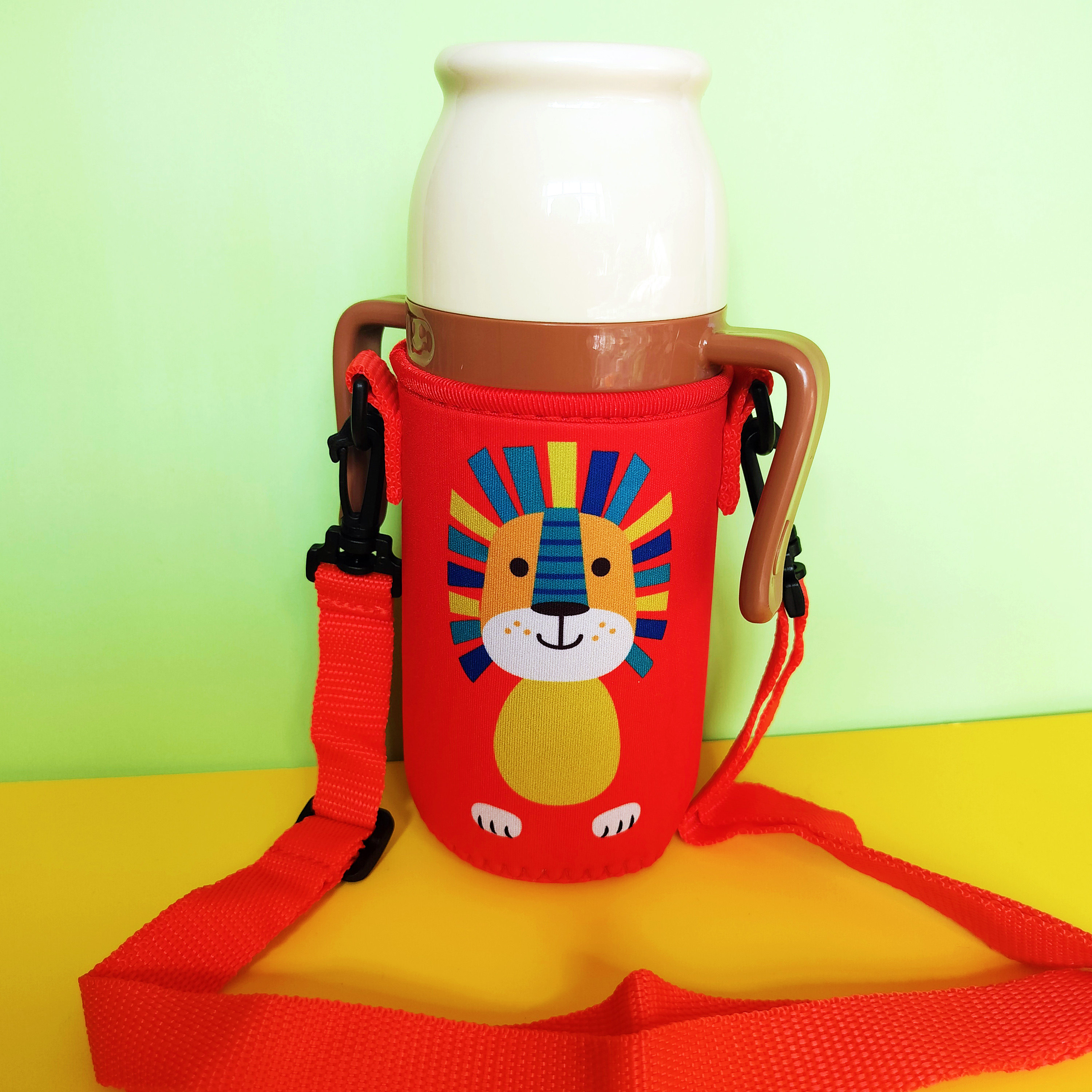 小土豆杯套儿童保温杯背带水壶套宝宝可爱吸管杯保护套300ml