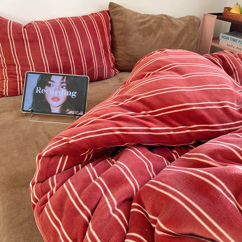 四件套牛奶绒复古风红色混搭条纹