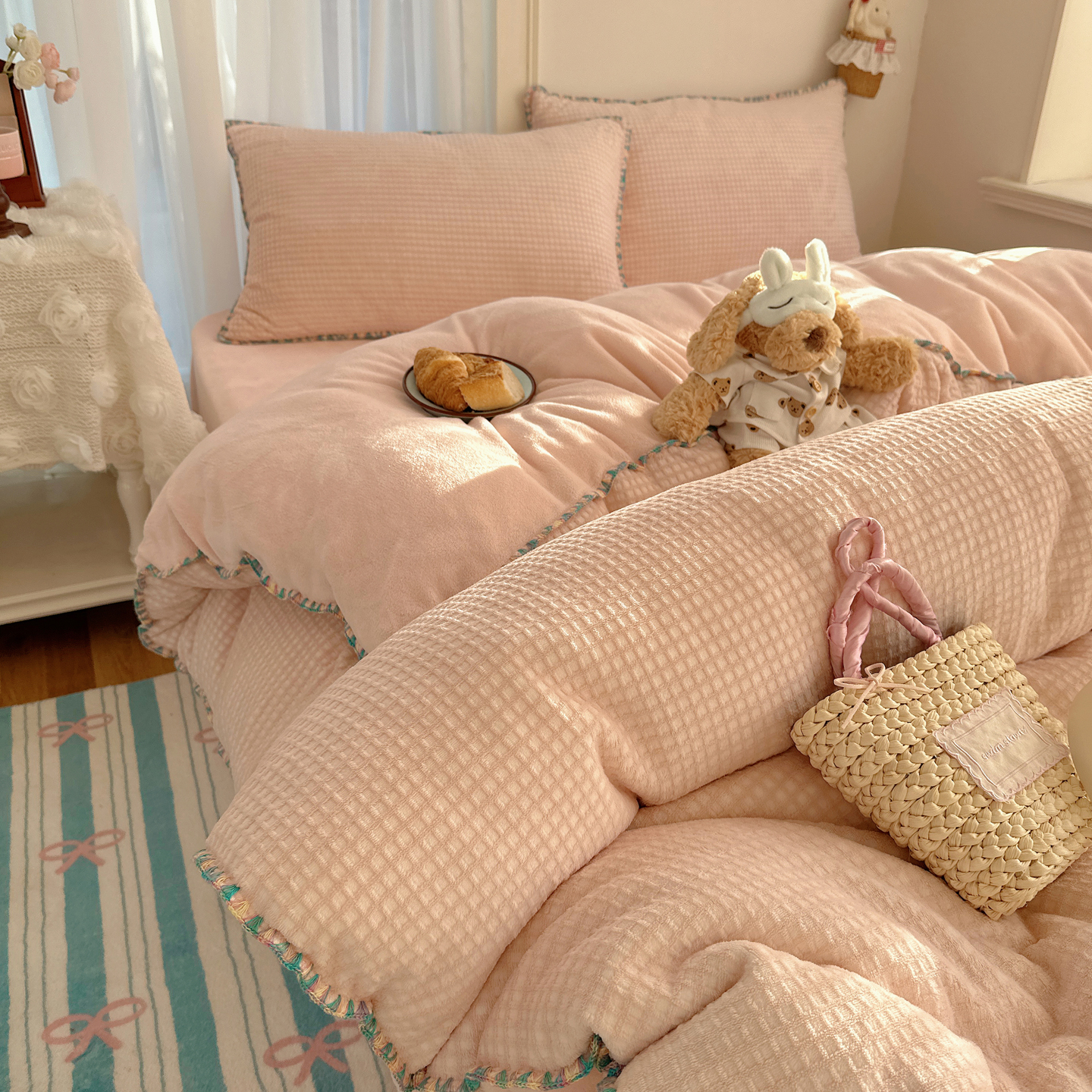 少女粉华夫格四件套牛奶绒被套罩