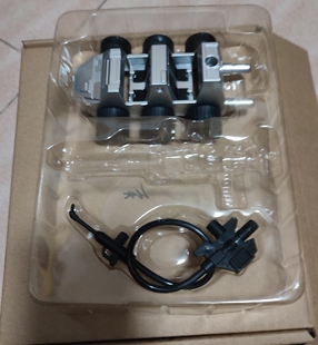 变形金刚第三方大师级小滚珠MP04擎天柱MP01擎天柱小滚珠带油管配